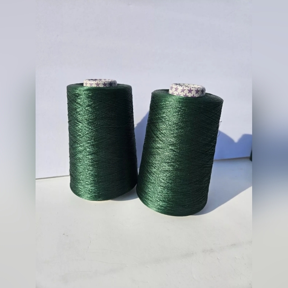 Embroidery Thread Bulk Spool Christmas Green Sewing 2 Pack NOS Filtex 4134 2lbs - Picture 2 of 4